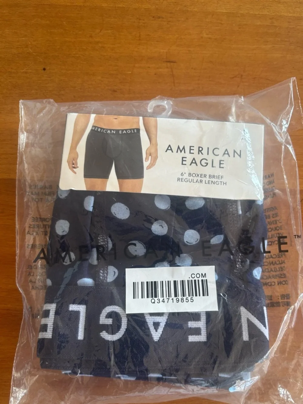 NWT American Eagle Outfitters Men’s navy Blue 6” Boxer Briefs w/ Polka Dots Sz S
